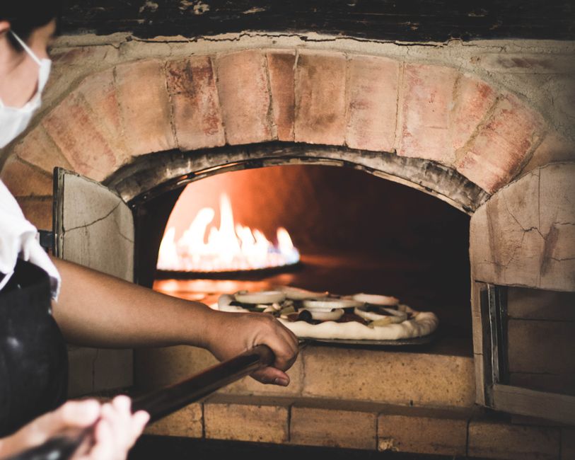 Skosh Traditional Pizza Oven